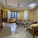 Cho thuê nhà nguyên căn 3 phòng ngủ đầy đủ nội thất khu từ hoa, tây hồ