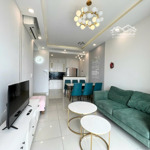 Căn hộ 2 phòng ngủ , 2 vệ sinh nhà đẹp y hình , golden mansion giá chỉ 17 triệu