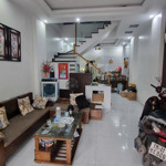 Nhà 4 tầng 40m2 tđc xi măng, sở dầu, hồng bàng - giá: 3, x tỷ