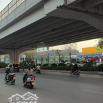 Bán nhà mặt phố phạm văn đồng, 29 tỷ, 67m2, view đẹp, vị trí đỉnh, nhiều tiện ích. lh 0786459431