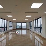Cho thuê nhà xã đàn đống đa dt 100mx 8t mt 6m thông sàn có pccc phù hợp làm nhiều mô hình giá 140tr