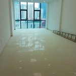 Cho thuê nhà trung yên 12, yên hòa, cầu giấy. dt: 40m2 x 5 tầng, thông sàn thang máy. giá: 23 triệu
