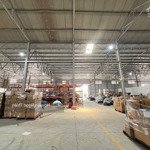 Cho thuê kho 1600m2 linh xuân , thủ đức ( gần sóng thần , kcx linh trung )