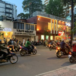 Cho thuê 3 căn nhà liền kề ngay góc 2 mặt tiền đường nguyễn chí thanh, quận 5 ngay khúc sầm uất
