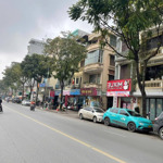 Bán nhà mặt phố quận t/xuân 68m5t 2 vỉa hè 5m dòng tiền 500tr/năm 42 tỷ lê trọng tấn.