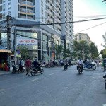 Bán nhà mtkd đường trần thái tông q.tân bình,dt:12m x 10m, 5 l,hđt : 40tr/tháng,giá : 10 tỷ bớt lộc