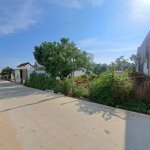 Bán lô đất tuyệt đẹp ngay ngã tư biển hồ, gần chợ gần trường cấp 1,2,3 cách danh thắng biển hồ 2km