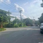 Cho thuê lô đất góc 2mt full thổ 1300m trục nhánh liên phường phước long b quận 9