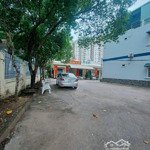 Đất Đẹp 200M2 Ngang 6.3M Hệ Số Xây Dựng Cao - Hẻm Xe Tải Rộng Sát Đường Đỗ Xuân Hợp - Phước Long B