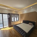 Bán Nhà Nguyễn Văn Cừ -Gia Thụy 36M 5 Tầng Full Nội Thất Gần Oto,Bãi Oto .Gần Trường Học Các Cấp