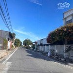 Khu Bàn Cờ Thị Trấn Cam Đức, 8M Ngang Giá Bán 3 Tỷ, Có Thổ Cư. Liên Hệ: 0912267079