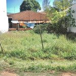 Chủ ngộp bán gấp miếng đất 8x14m giá 1 tỷ 690 mặt tiền đường lê thị nửa ngay ubnd xã tân phú trung