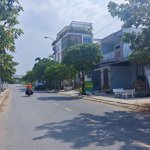 Chính chủ cần bán lô đất 5x19m mặt tiền đường nhựa 8m giá 67tr/m2
