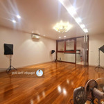 Bán Nhà Dòng Tiền 3 Tỷ/Năm Kim Mã Thượng, Ba Đình, 150M2, Thang Máy, Mt8M, Ô Tô Đỗ, Chỉ Hơn 56 Tỷ
