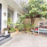 Nhà đẹp ngọc thụy, 89x4t, phân lô, mt 8.5m, kinh doanh, công viên chợ cạnh nhà, giá tốt 20.5 tỷ.
