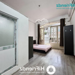 Cho thuê căn hộ ban công full nội thất, máy giặt riêng, được nuôi pet, đi bộ qua đại học hoa sen