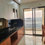 Cho thuê chung cư hoa sơn dt 70 m2, 2 phòng ngủ, 2 nhà vs, phòng khách bếp đầy đủ, nội thất đầy đủ