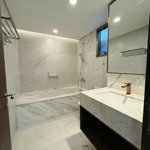 Hi phan - bán căn 3 phòng ngủ midtown dt 110m2 view công viên thoáng mát. giá 11,9 tỷ (giá tốt)