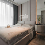 Căn góc 2pn + 1 đẹp nhất h2 masterise, view hồ triệu đô miễn phí dịch vụ 3 năm