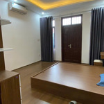 Cho Thuê Nhà Đông Thiên, Vĩnh Hưng - 30M2 X 5 Tầng, 3 Ngủ, 9 Triệu/Th.