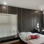 Cần bán căn 3 ngủ 158m2 khu aquabay giá 9 tỷ. lh 0961694919