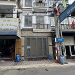 Bể nợ bán căn nhà tâm huyết 1 trệt 2 lầu ngay uỷ ban khu phố đông chiêu. kiên cố chắc chắn