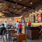 Bán 211m đất x nhà 4 tầng ngang 9m 2 mặt tiền đường nguyễn văn linh đang cho highlands thuê 133tr/t