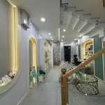 Nhà cho thuê đầy đủ nội thất đường số khu nam long phường phú thuận, quận 7 liên hệ: 0917492482 chính