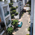 đường nhựa 8m - gần hoà bình - đầm sen q11 - nhà 4 tầng - chỉ nhỉnh nhẹ 7 tỷ