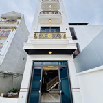 Siêu phẩm tđc sao sáng. 61m xây 4,5 tầng thang máy. đường thông thương 15m cả vỉa hè