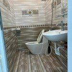 Cho Thuê Nhà Riêng Tại Phan Văn Trị, 17 Triệu, 80M2, 4 Phòng Ngủ+ 4 Vệ Sinh+ 3 Tầng