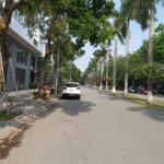 Hàng hiếm bán căn nhà phố thủy trúc ecopark, đã hoàn thiện full nội thất thiết kế giá tốt