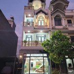 Bán nhà kdc phú hồng thịnh 10, đúc 4 tấm, full nội thất, p. bình an, tp. dĩ an