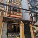 Mời nhà đầu tư. 5 tầng , 95m2 , ngõ rộng view thoáng , oto cất tầng 1 , giá : 18.5 tỷ