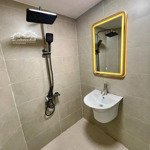 Chủ cần bán nhà mặt phố khuơng thuợng, nhà mới, kinh doanh đa dạng, lô góc 3 thoáng, 6.95 tỷ