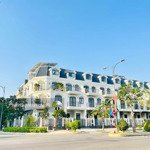 Bán Nhà Phố Góc Lakeview Citydiện Tích8X20M 163M Giá Bán 28.5Tỷ Nhà Hoàn Thiện View Trực Diện Hồ, Đường 25M