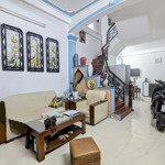 Bán nhà ngọc thuỵ,lb dân xây-lô góc-ngõ đẹp 40m 3tầng mặt tiền 4m,về ở ngay-gần mipec chỉ 6,x tỷ