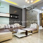Nhà đẹp 3 phòng ngủ gần biển phạm văn đồng - d274