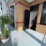 Chủ cần bán căn nhà tâm huyết 3 tầng đường oto khu phước hải
diện tích 57m2 ngang 6,66m