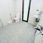 Chốt ngay nhà mặt phố tây trà- 5 tầng 1 tum có thang máy
