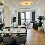 Bán Căn Góc 3 Phòng Ngủ Times City Đủ Đồ Rộng 103M2 Chỉ Với 8.4 Tỷ