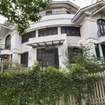 Biệt Thự Rẻ Nhất Nam Kỳ Khởi Nghĩa, Q3. 180M2 (9X19M) - 4 Tầng - Ngang Quá Đẹp - Hàng Hiếm. 35,2 Tỷ