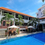 Khách sạn 4 * đang kinh doanh - khách đoàn nhiều vô địch - ngay phố cổ hội an.