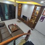 Bán nhà 4 tầng gần 40m2  Ủy Ban huyện Thanh Trì gần CHỈ 5.x tỷ