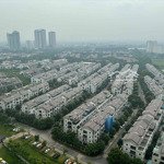 Chính Chủ Cho Thuê Căn Hộ 3 Phòng Ngủcó Ánh Sáng Mặt Trời Vào Ở Đầu Tháng 7/2025