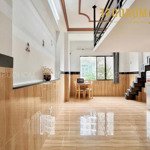Phòng Có Gác Ban Công Thoáng Mát Full Nội Thất Lý Thái Tổ, Quận 10 Gần Lê Hồng Phong, Vạn Hạnh