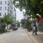 Bán nhà 41m2 x 4,5 tầng khu tái định cư him lam ngõ 63 đường cổ linh - thạch bàn đường 7m vỉa hè