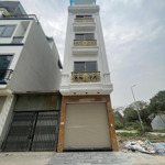 Xuân phương : 43m2, 5 tầng. khu phân lô vỉa hè ô tô tránh. giá chỉ 8,7tỷ. nhà đẹp ở ngay.