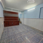 12 Triệu/Tháng- 3 Tầng Hưng Phú, P8, Q8 4 Phòng Ngủ Đường Trước Nhà 16M, Gần Cầu Chữ Y