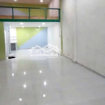 Cho Thuê Nhà Mtnb 6M (Xe Tải) Phạm Văn Bạch P15 Q.tân Bình Giá 10 Triệu